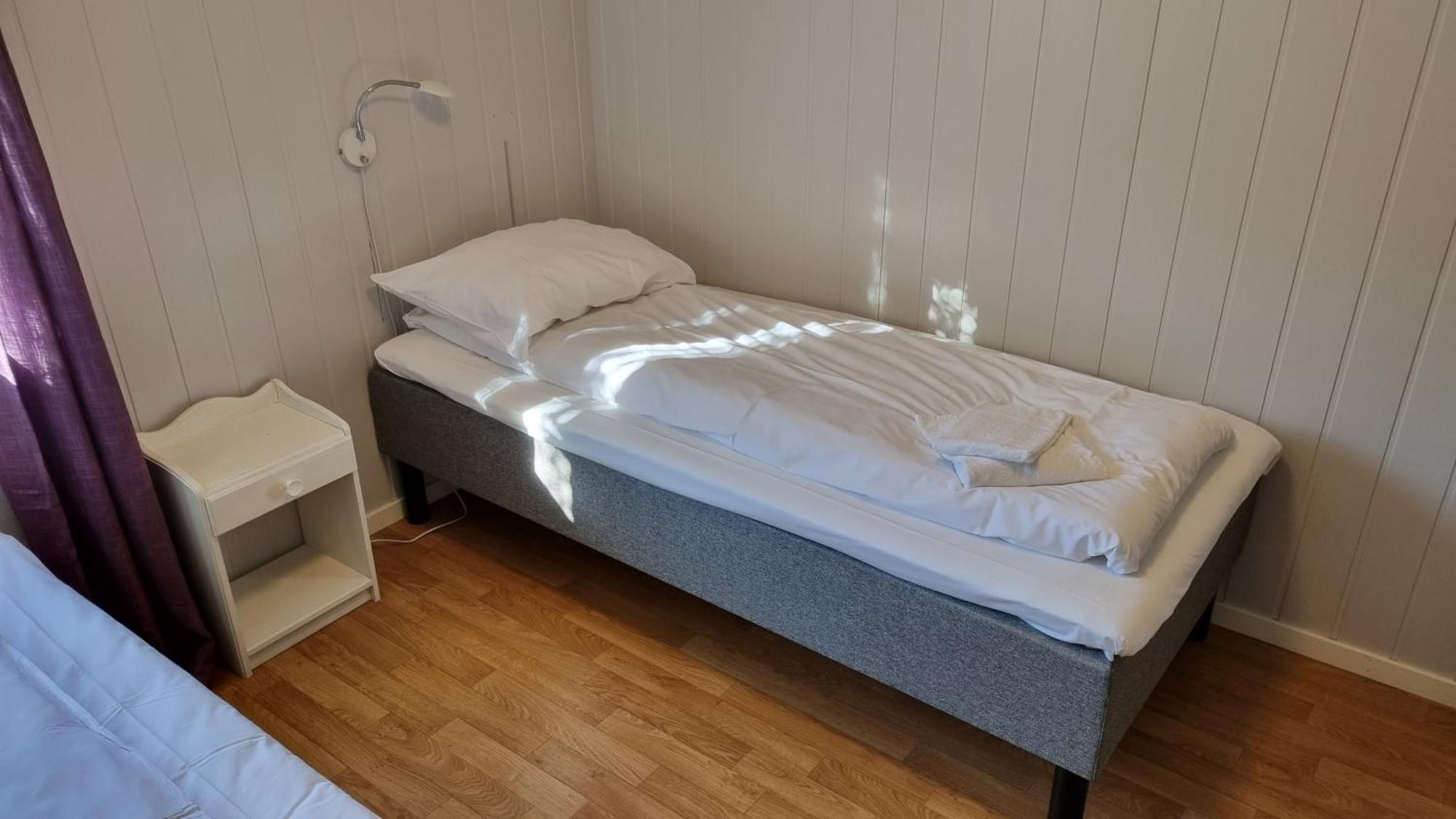 Lofoten Overnatting - Ballstad Ngoại thất bức ảnh